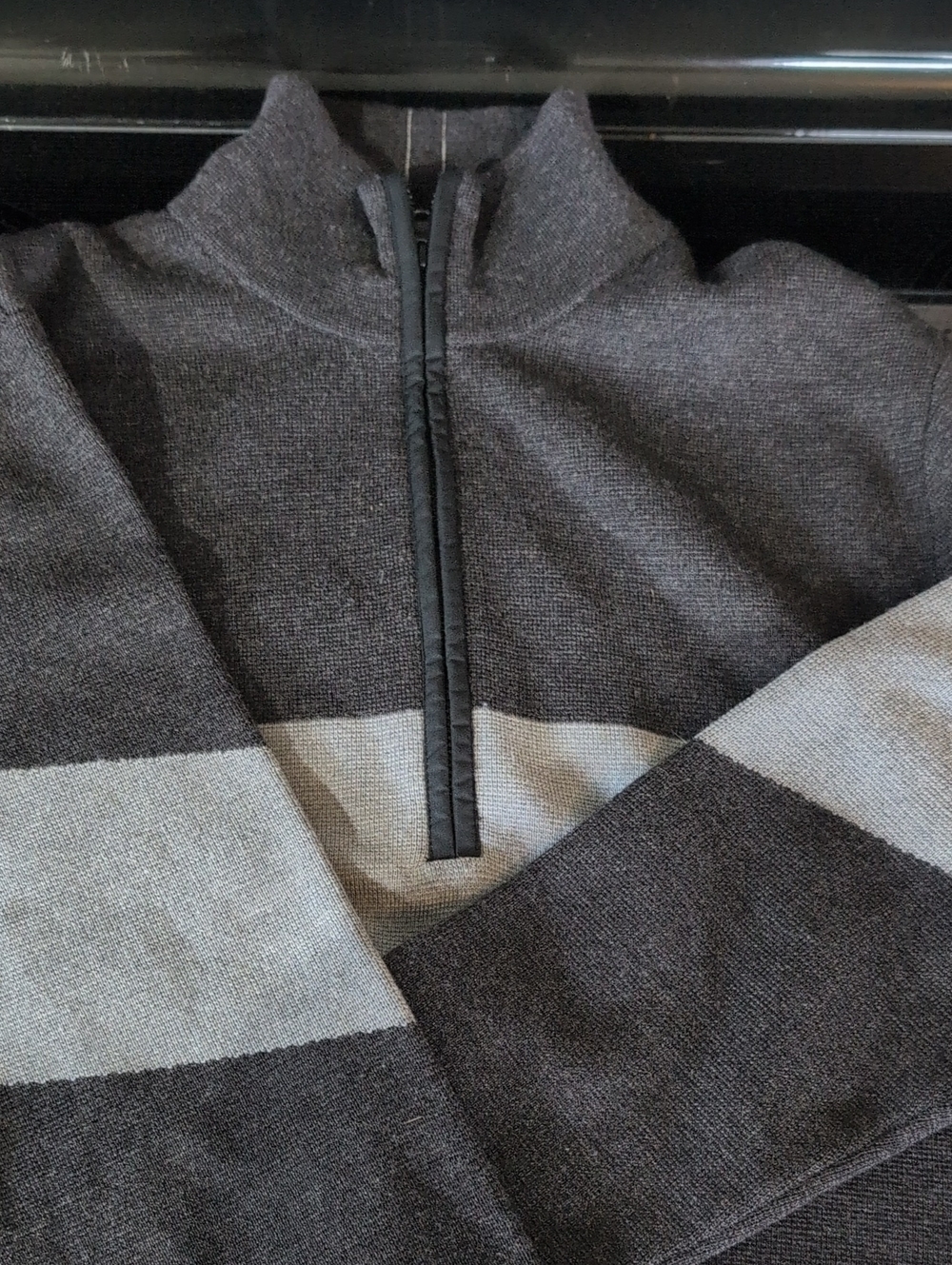 Vintage Banana Republic Men's Quarter Zip Sweater in Gray Colorblock. Sz L